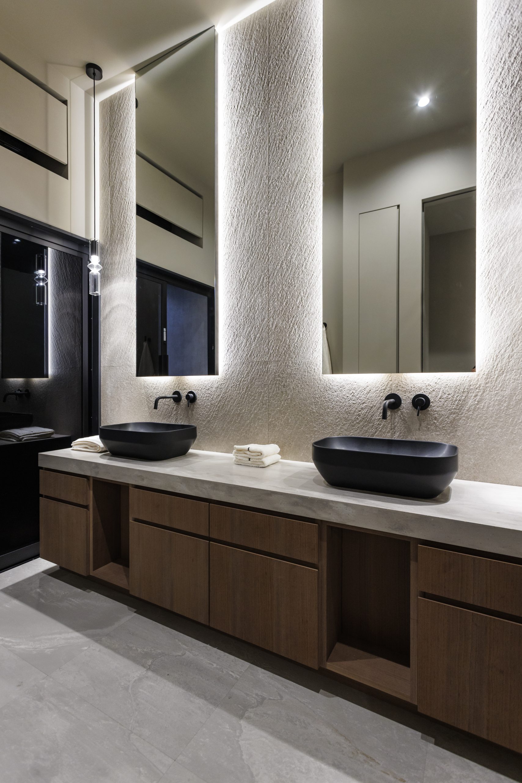 洗練されたパウダールーム